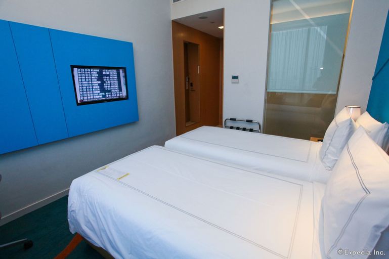 Days Hotel by Wyndham Singapore at Zhongshan Park, Novena