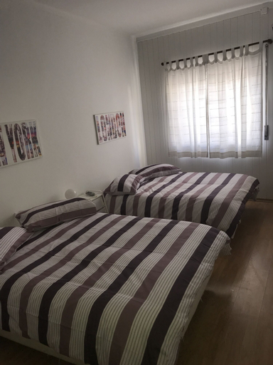 Barcos a Vista Guest House, Peniche