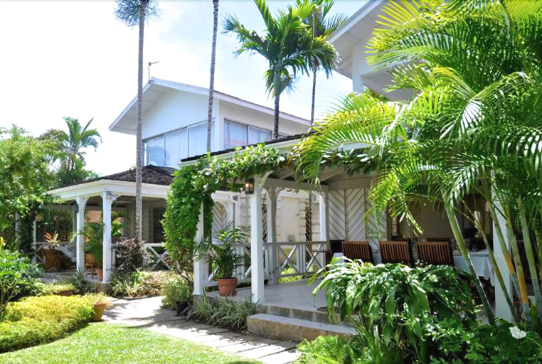 Exterior & Views, Secret Cove 4