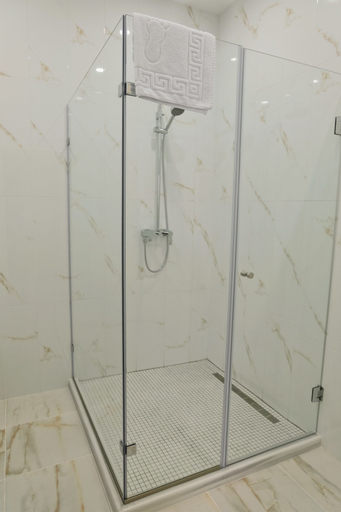 Dona Hotel, Groznyy