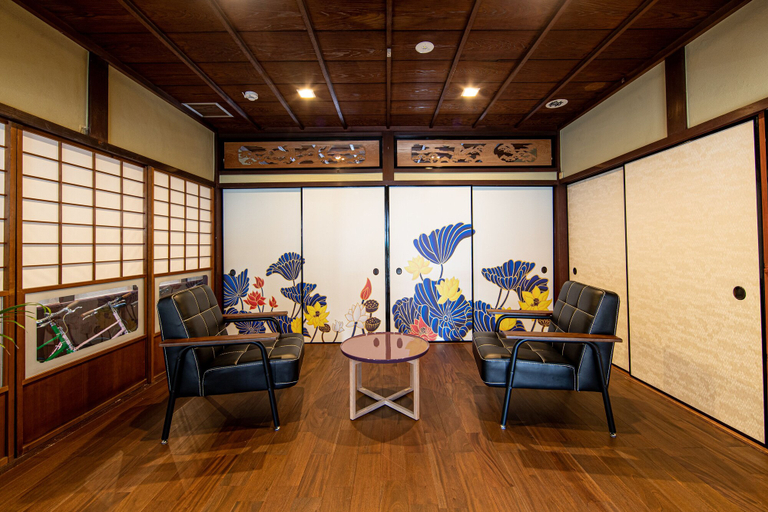 Public Area 2, Takashima Jinya, Takashima