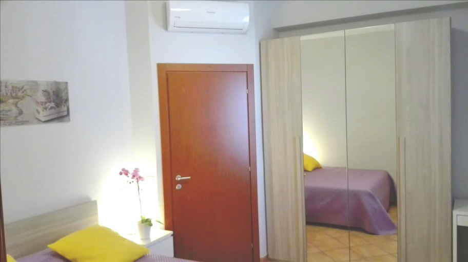 Bedroom 4, Maria's Rooms, Rome