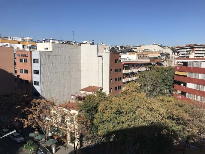 Exterior & Views 2, Fisa Rentals Les Corts Apartments, Barcelona
