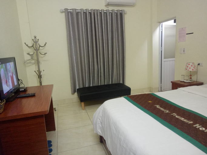 Family Transit Hotel, Sóc Sơn
