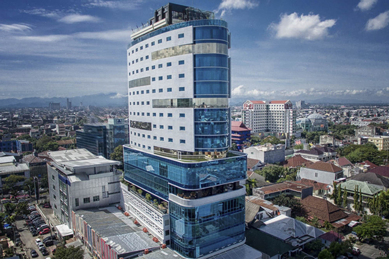 Melia Hotel Makassar, Makassar