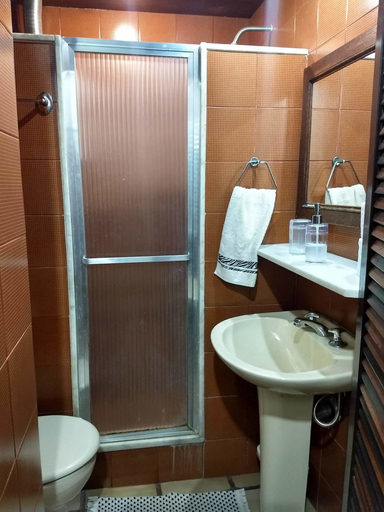 Bathroom 4, Atlantica Flats, Rio de Janeiro