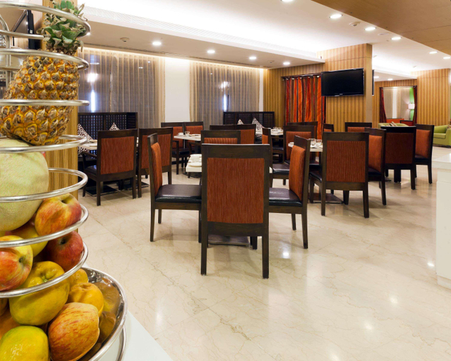 Public Area 4, Hampton By Hilton Vadodara, Vadodara