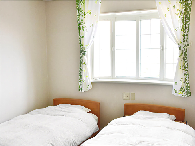 Goishigahama House, Shimoda
