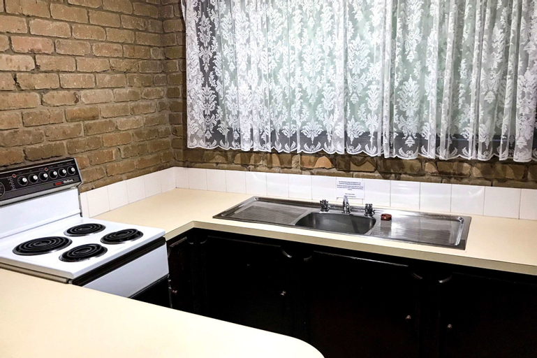 Dining Room 4