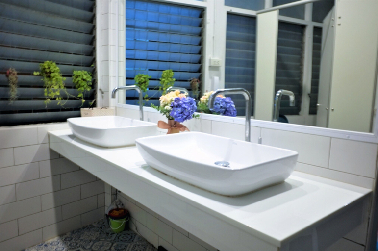 Ploen Bangkok Hostel Khaosan, Phra Nakhon