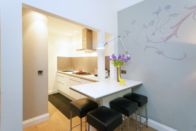 Others 5, Chelsea Italian Design Home with Terrace, London