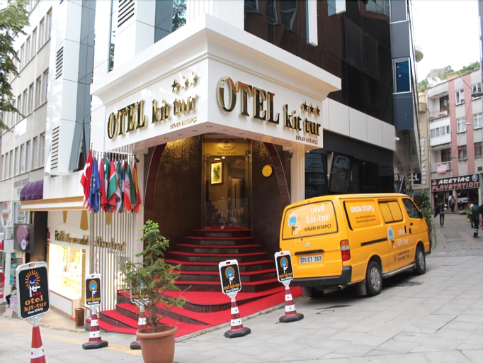 Hotel Kit Tur, Merkez