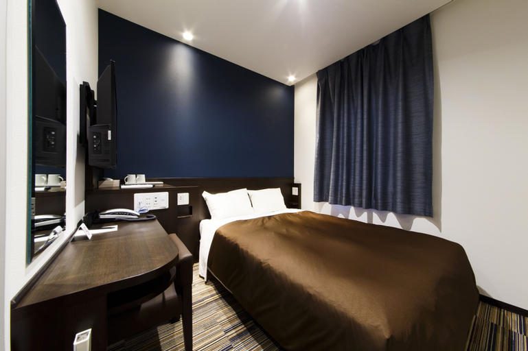 Bedroom 13