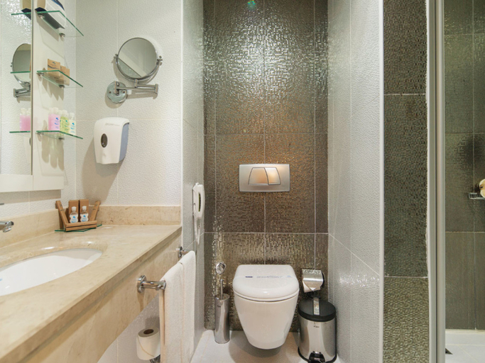 Bathroom, Diamond Excellence Resort, Manavgat