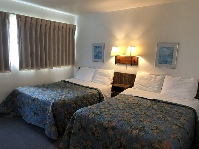 Bedroom 4, Rose Motel, Pinellas