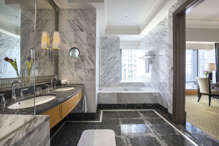The Ritz-Carlton Jakarta, Mega Kuningan, Jakarta Selatan