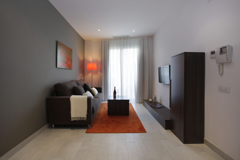 Bedroom 4, Fisa Rentals Les Corts Apartments, Barcelona