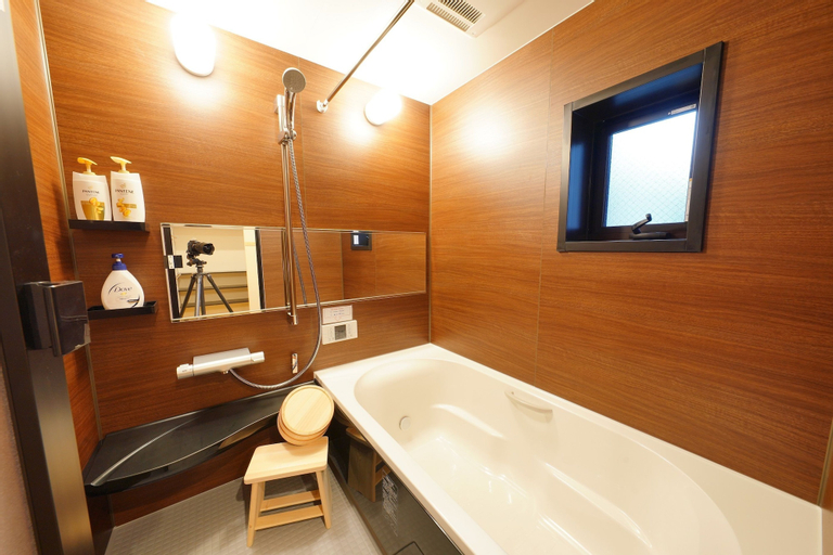 Bathroom 4