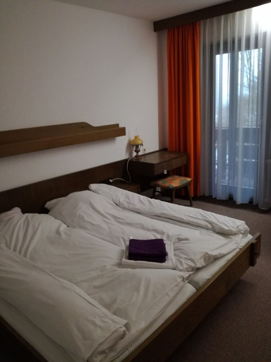 Bedroom 2, Black Forest Family Apartment-Zum Letzten G'Stehr, Freudenstadt