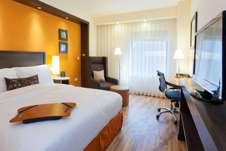 Bedroom 3, Hampton By Hilton Vadodara, Vadodara
