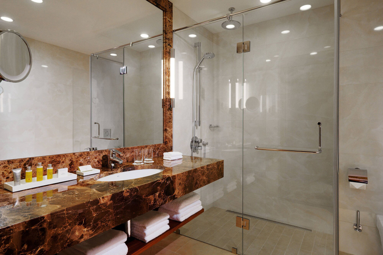 Bathroom 4, Novosibirsk Marriott Hotel, Novosibirskiy rayon