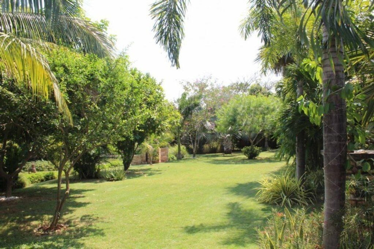 Malee Garden, K. Sam Roi Yot