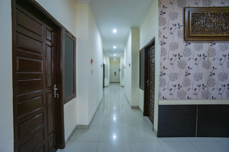 Public Area 3, OYO 2357 Syariah Grand Raudhah, Central Jakarta