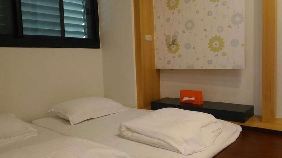 Bedroom 4, Lightness Station Inn, Tainan