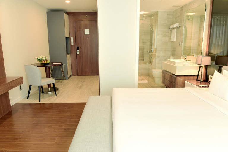 Amena Residences & Suites, Quận 1