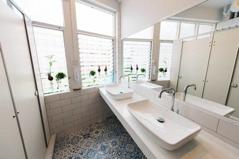 Ploen Bangkok Hostel Khaosan, Phra Nakhon