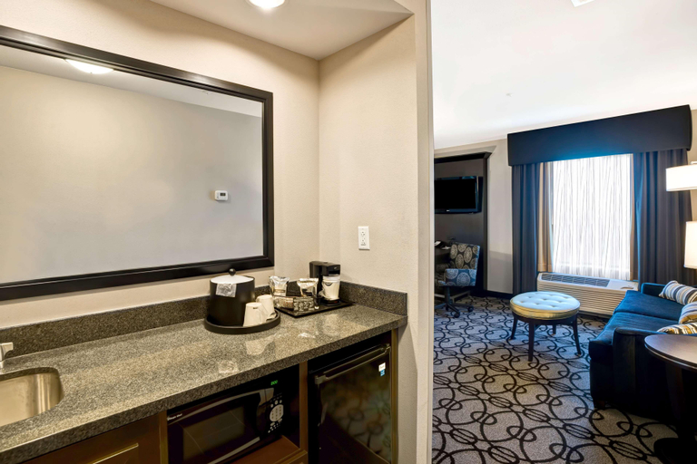 Bathroom 4, Hampton Inn Suites Columbia South Fort Meade Area, Howard