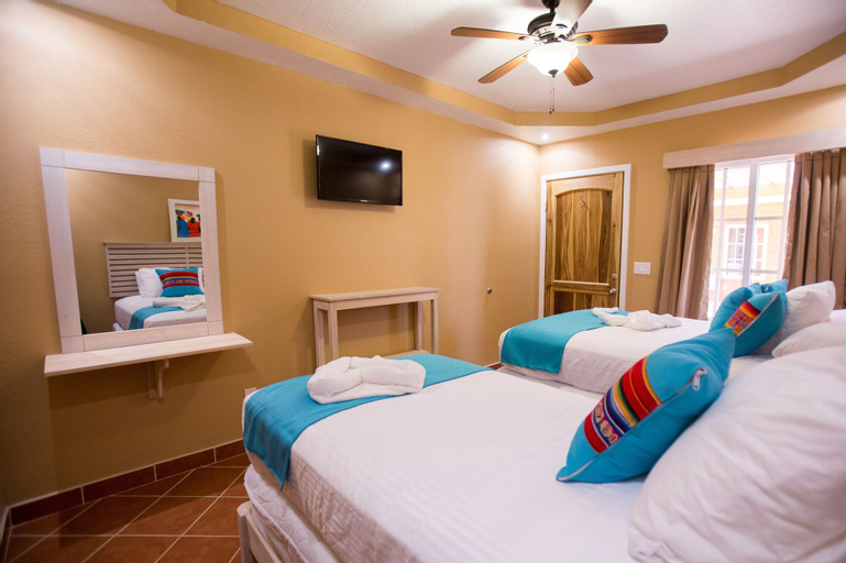 Mr. Tucan Hotel, Roatán