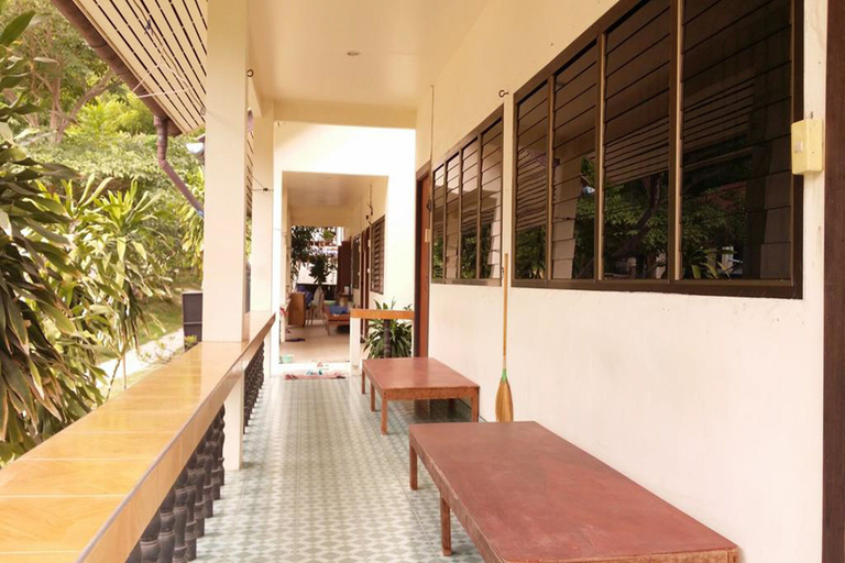 Public Area 2, Happy Bungalow, Ko Phangan