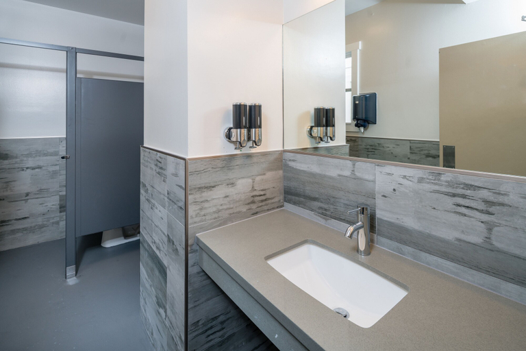 Bathroom 4, Minna Hotel, San Francisco