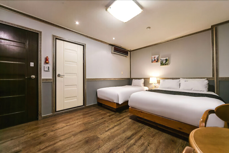 Bedroom 3, Sharp Hotel, Andong