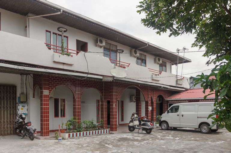KoolKost Syariah near Ayani Mega Mall Pontianak, Pontianak