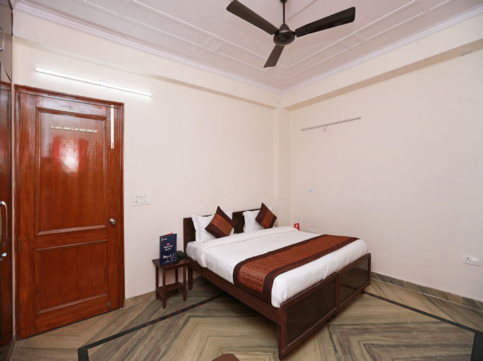 OYO 12032 Eshnaya, Gurgaon