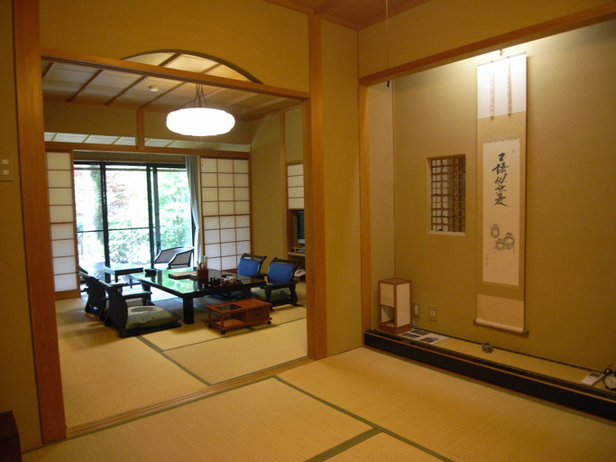 Kawakamiya Kasuitei, Gero