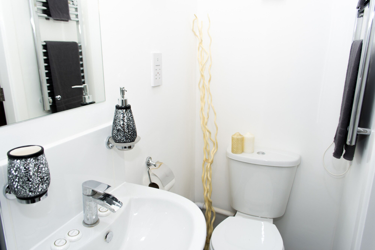 Bathroom, Parkview Residence, Manchester
