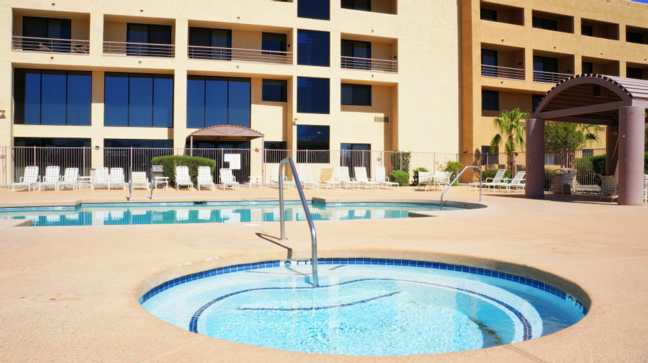 Island Inn Hotel, Mohave