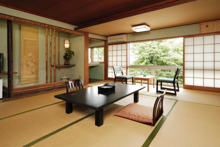 Yoshinoso Yukawaya, Yoshino