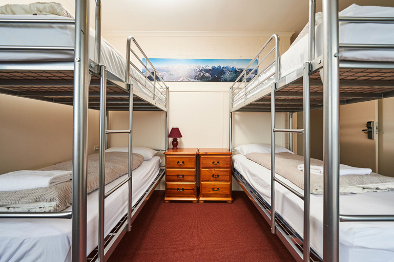 Bedroom 3, Abom Hotel, Mount Buller Alpine Resort