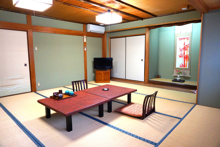 Yoshinoso Yukawaya, Yoshino