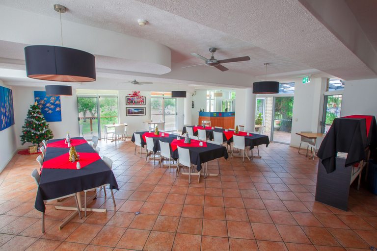 Food & Drinks 4, Bombora Resort, Gold Coast