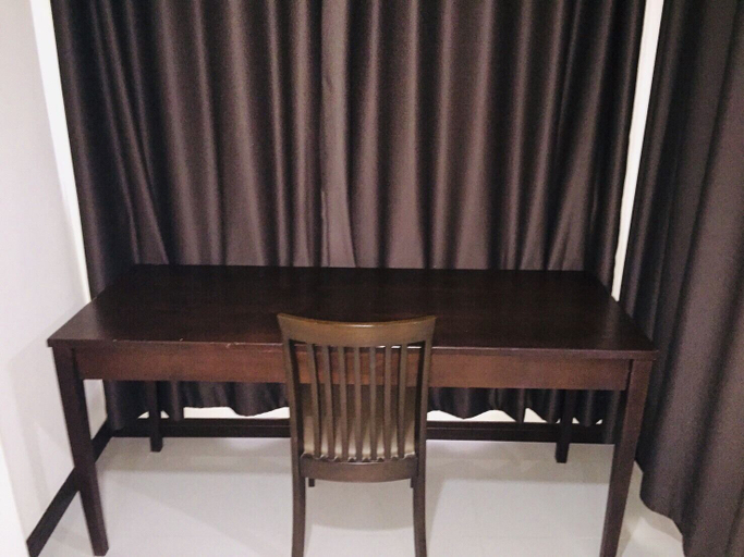 Others 5, The Green Residence 304, Sri Mahar Pho
