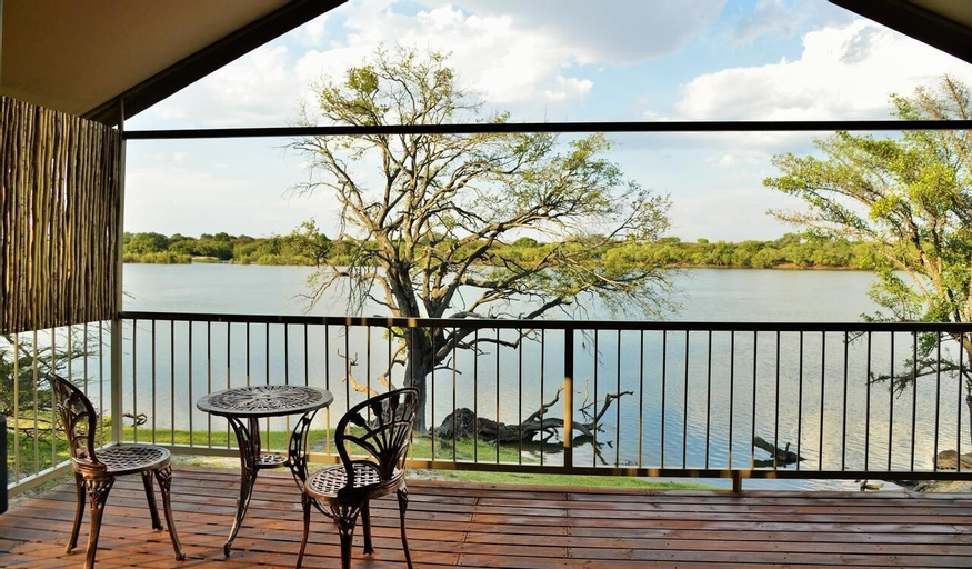 Jackalberry Chobe, Chobe