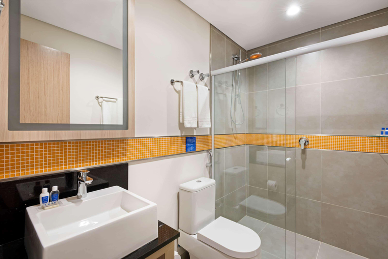 Bathroom 4, Tryp By Wyndham Sao Paulo Guarulhos Airport, Guarulhos