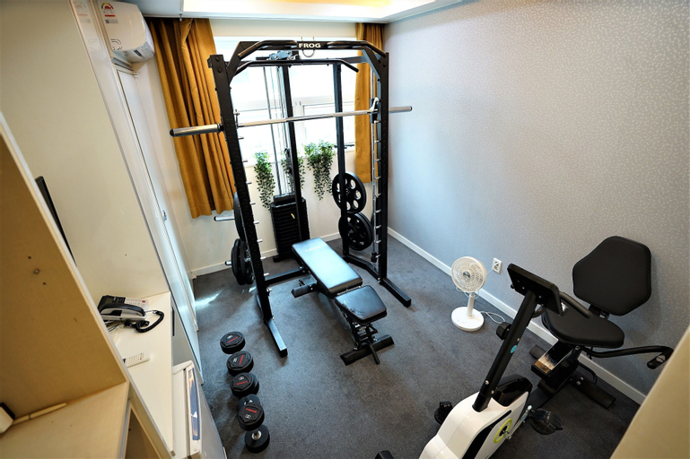 D Seven Suites, Seongbuk