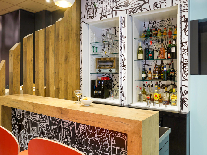 Public Area 2, ibis Paris Canal Saint-Martin, Paris