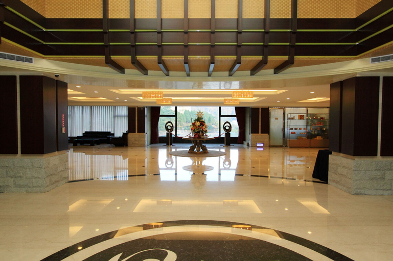 Sun Moon Lake Hotel, Nantou